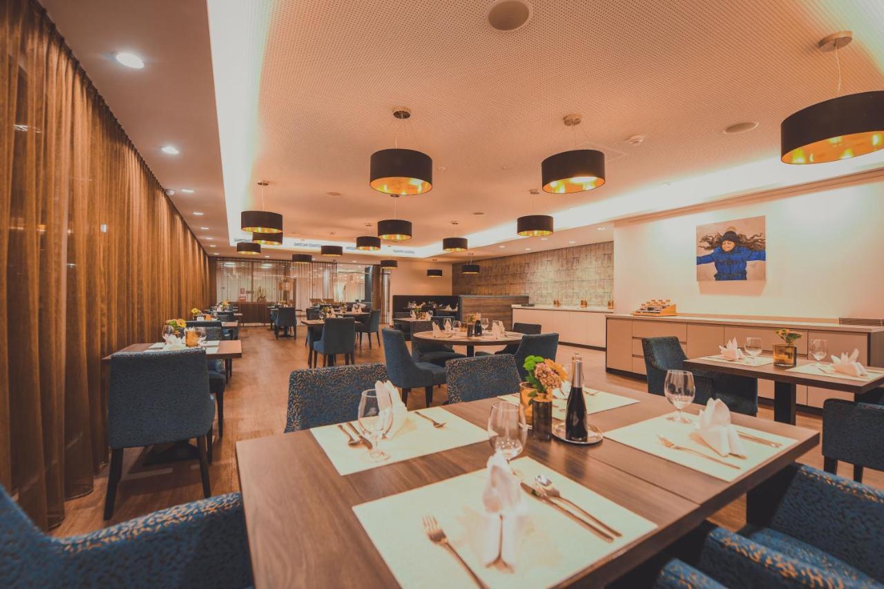 Nuhr Medical - Hotel & Restaurant Senftenberg Extérieur photo