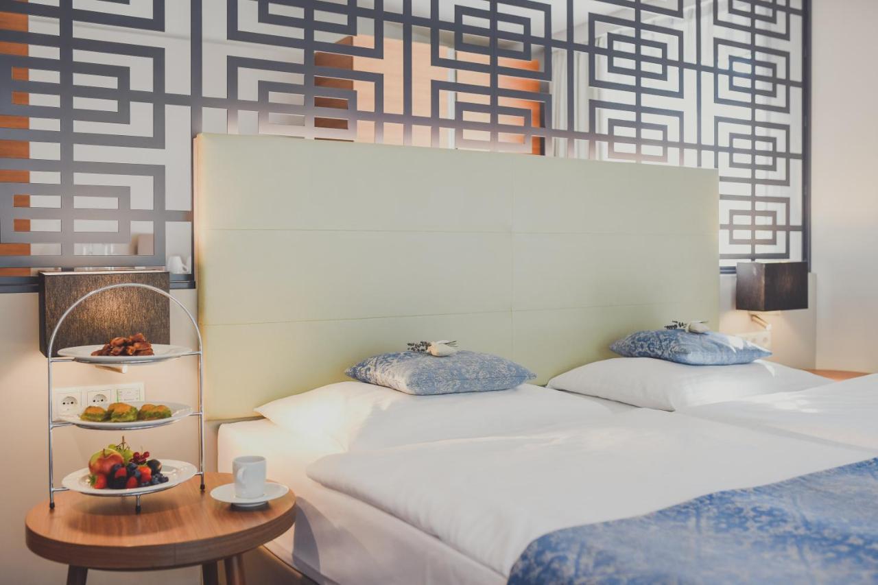 Nuhr Medical - Hotel & Restaurant Senftenberg Extérieur photo