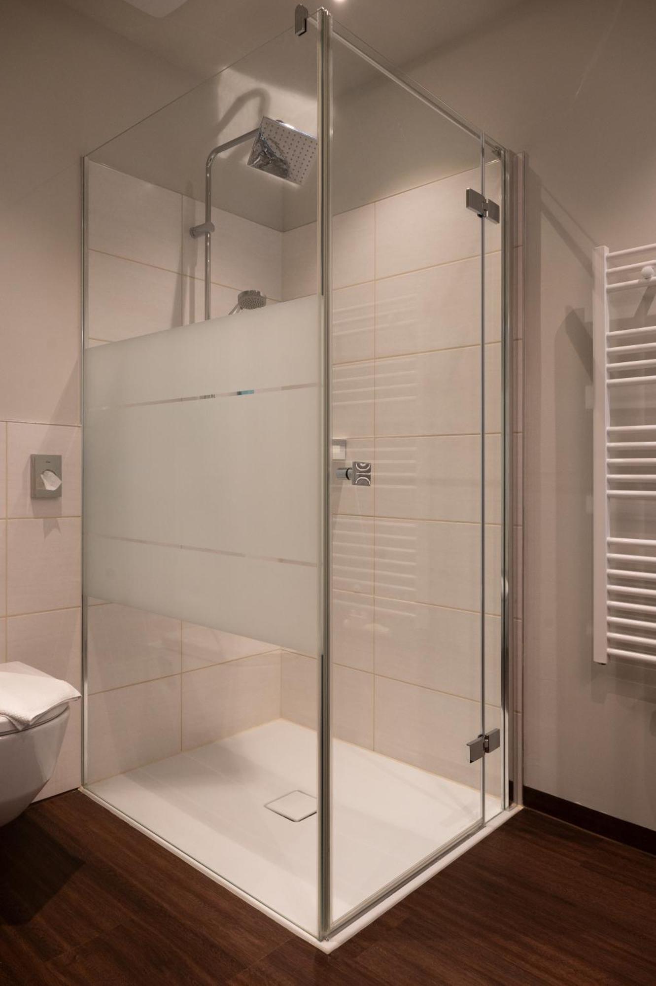 Nuhr Medical - Hotel & Restaurant Senftenberg Extérieur photo